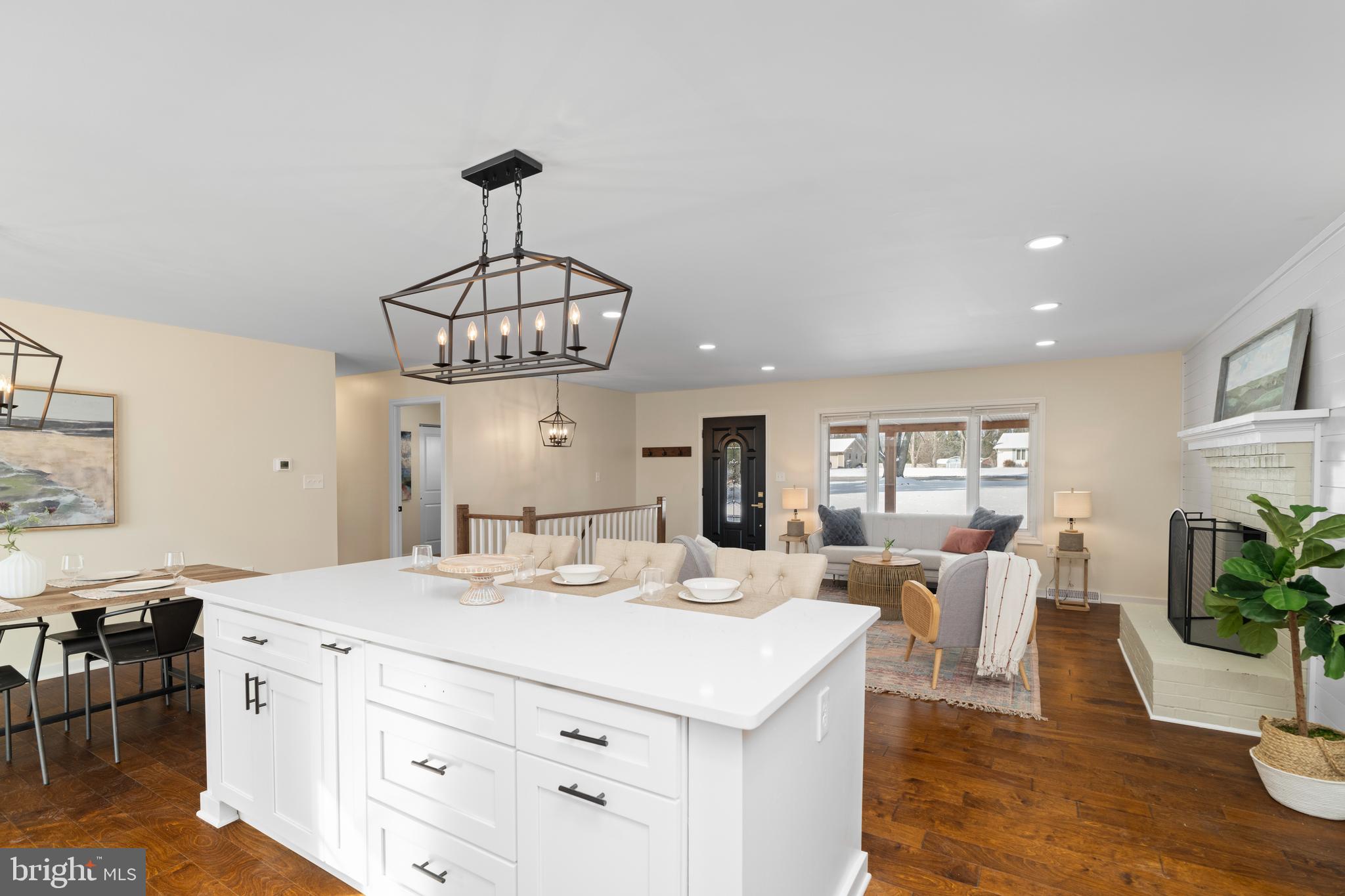 FEDERAL HILL HEIGHTS - Residential