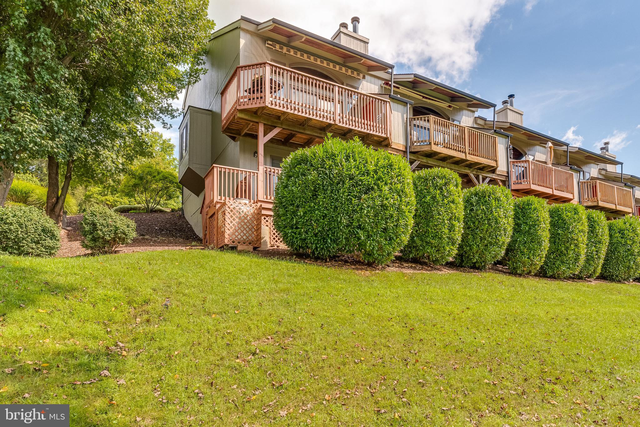 THE WOODS - Residential