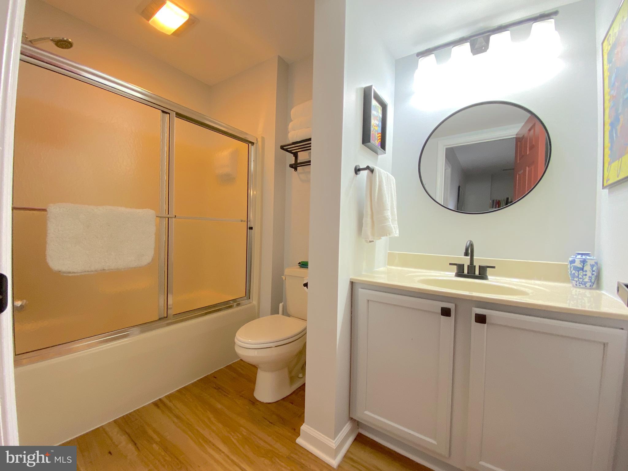 THE WOODS - Residential