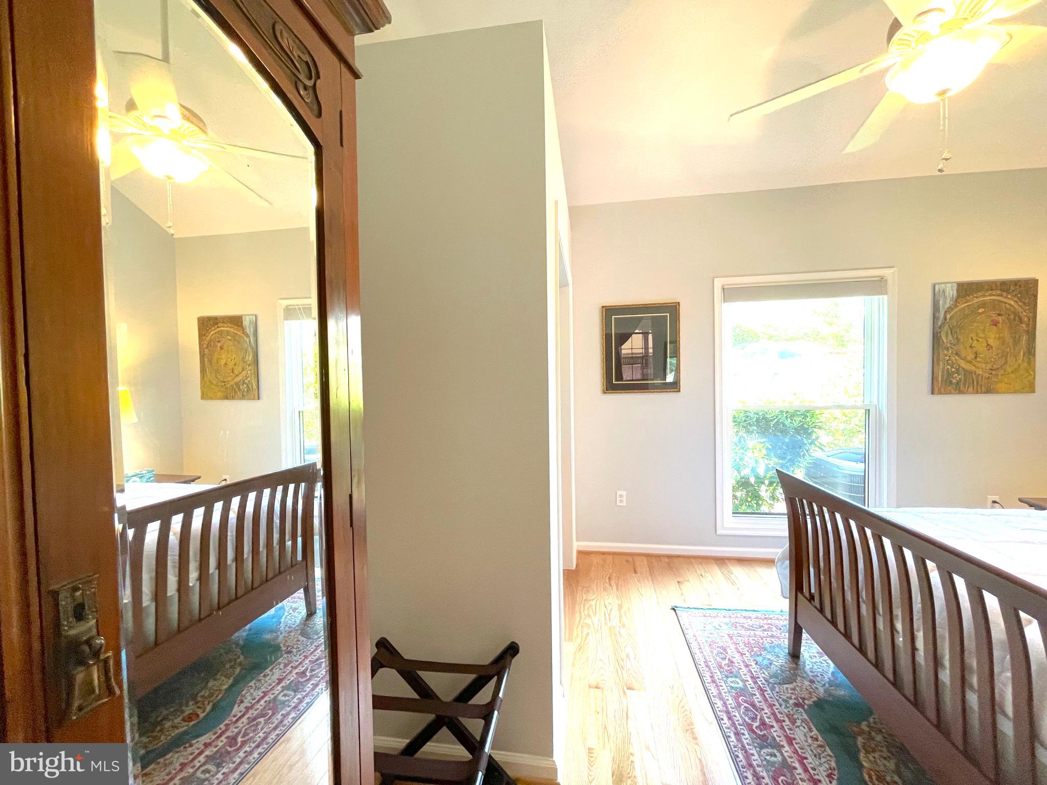 THE WOODS - Residential