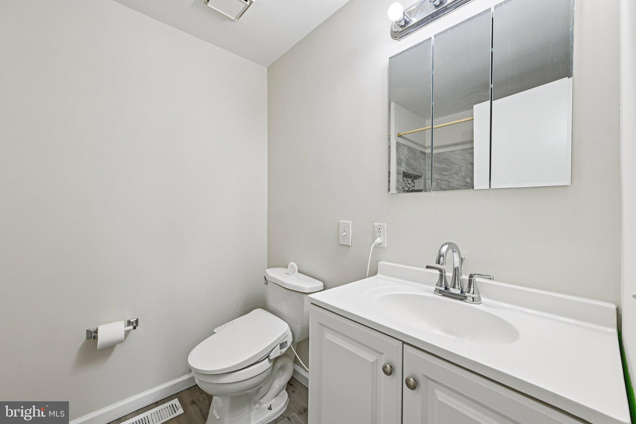 BROOKSHIRE - Residential