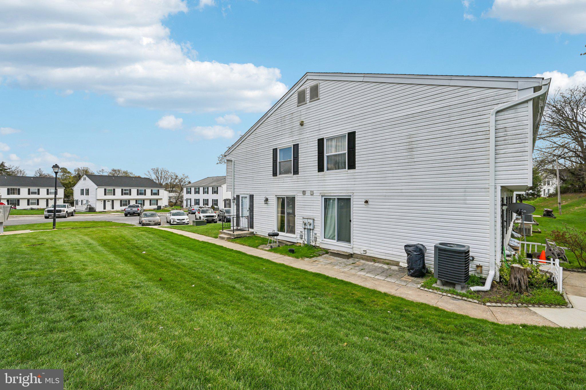 BROOKSHIRE - Residential