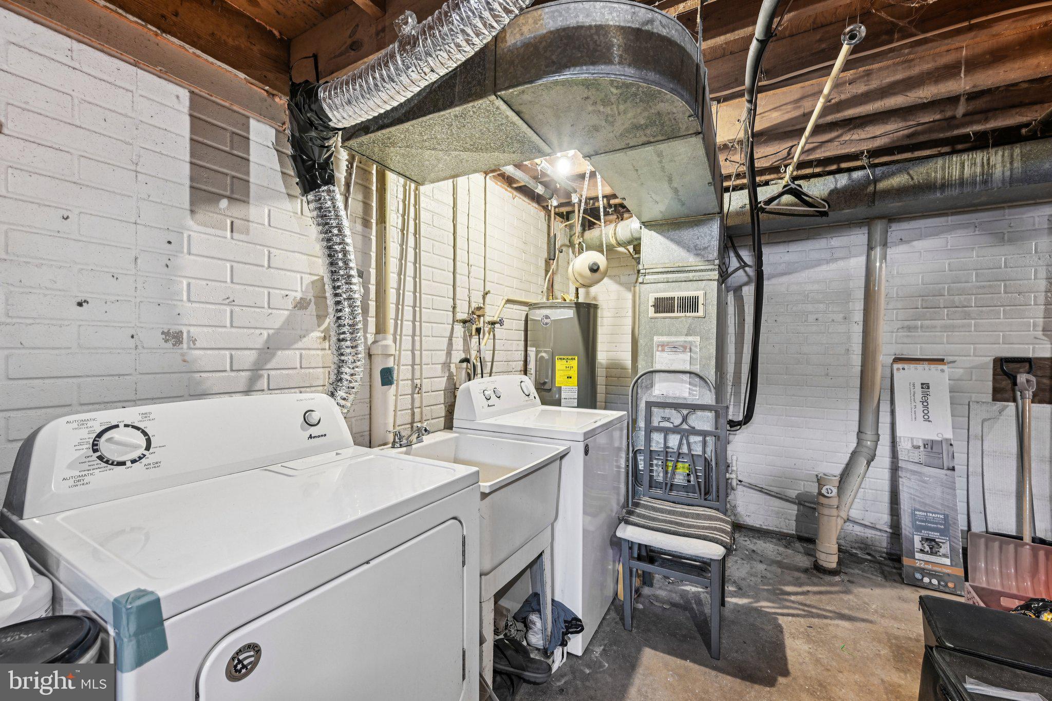 BROOKSHIRE - Residential