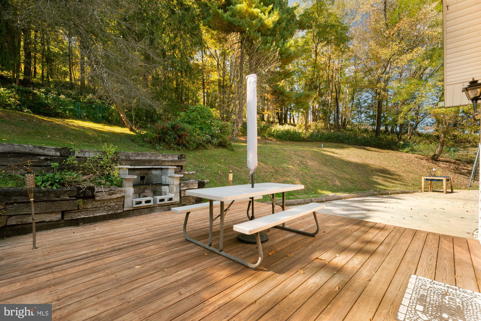 MONTE VISTA - Residential