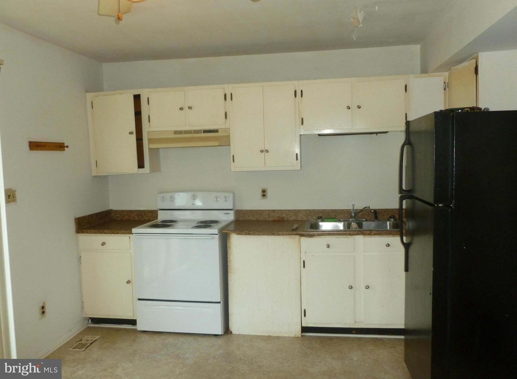 HARFORD SQUARE - Residential