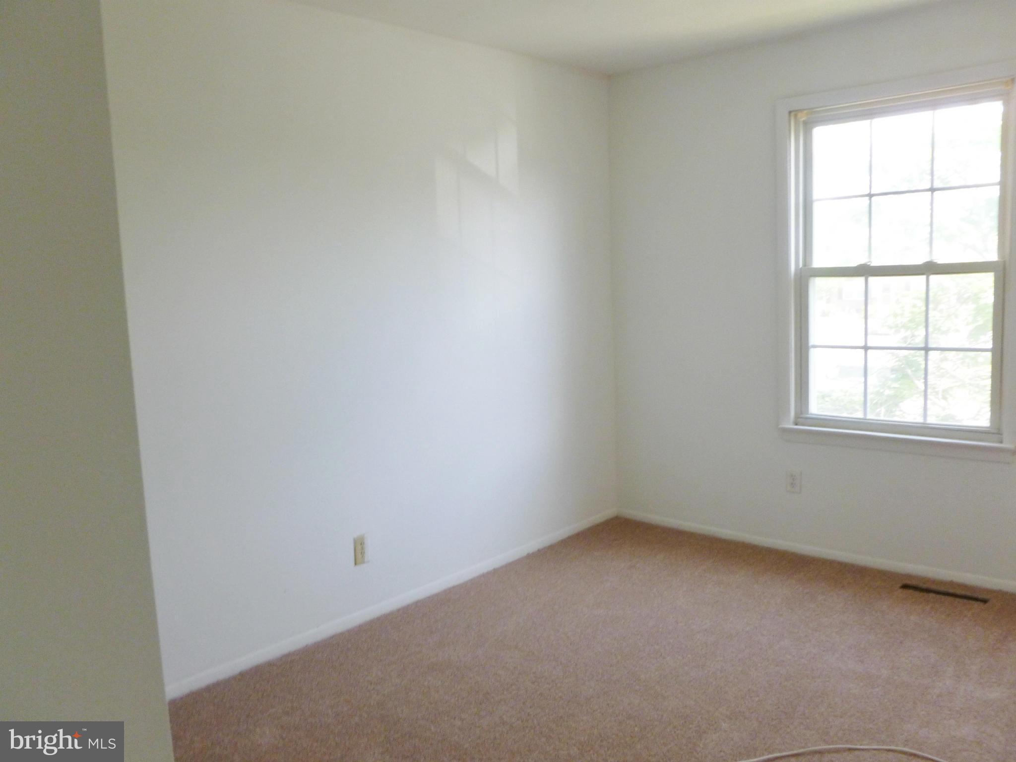 HARFORD SQUARE - Residential