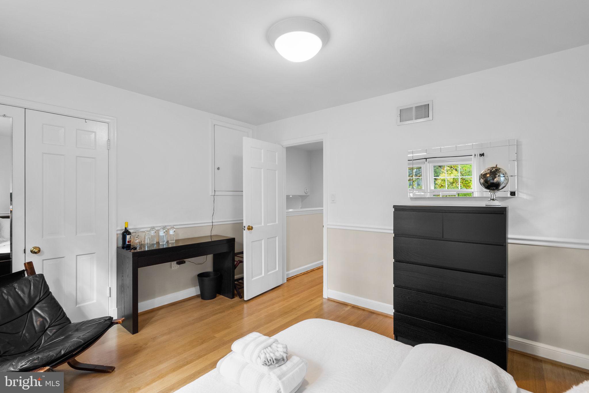 COLLEGE HEIGHTS ESTATES - Residential