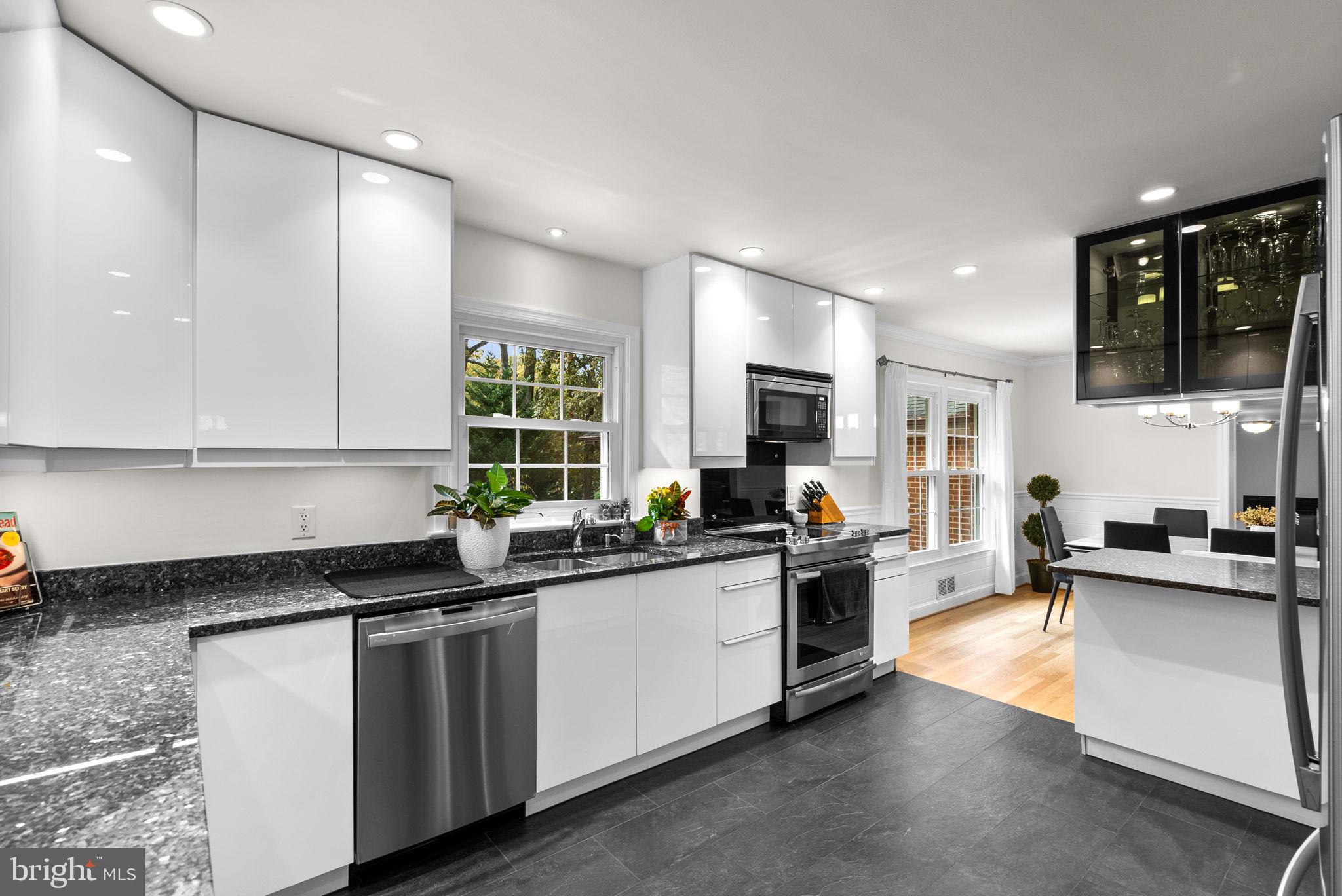 COLLEGE HEIGHTS ESTATES - Residential