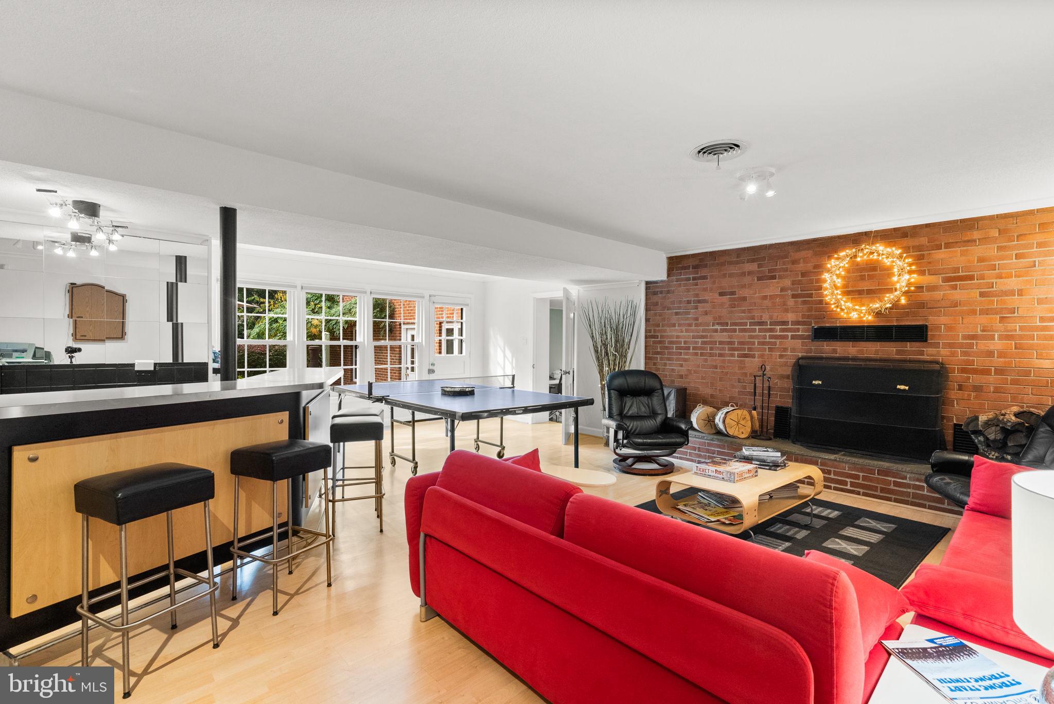 COLLEGE HEIGHTS ESTATES - Residential