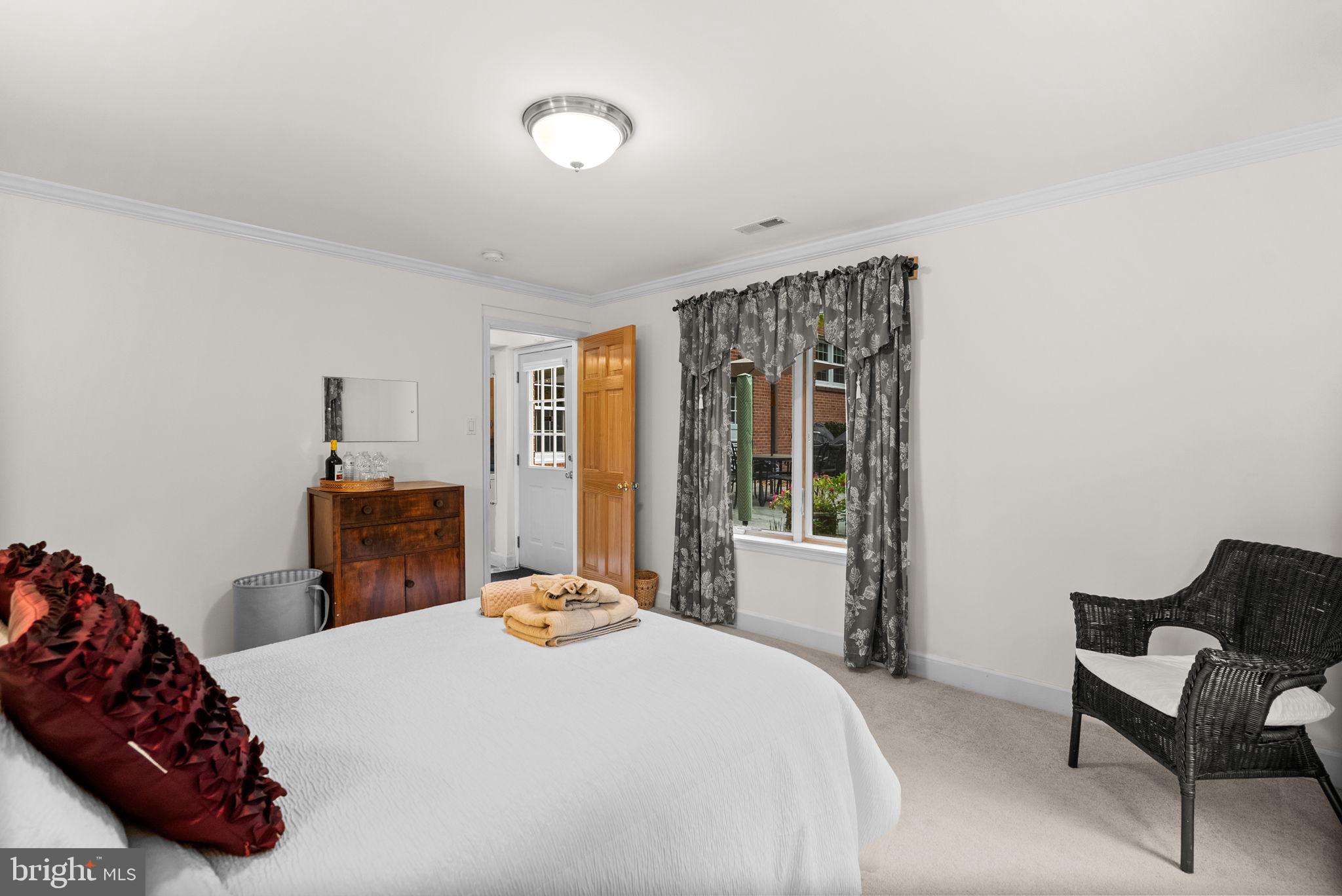 COLLEGE HEIGHTS ESTATES - Residential