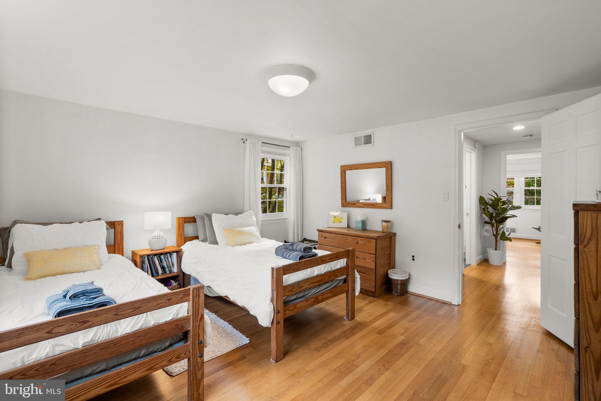 COLLEGE HEIGHTS ESTATES - Residential