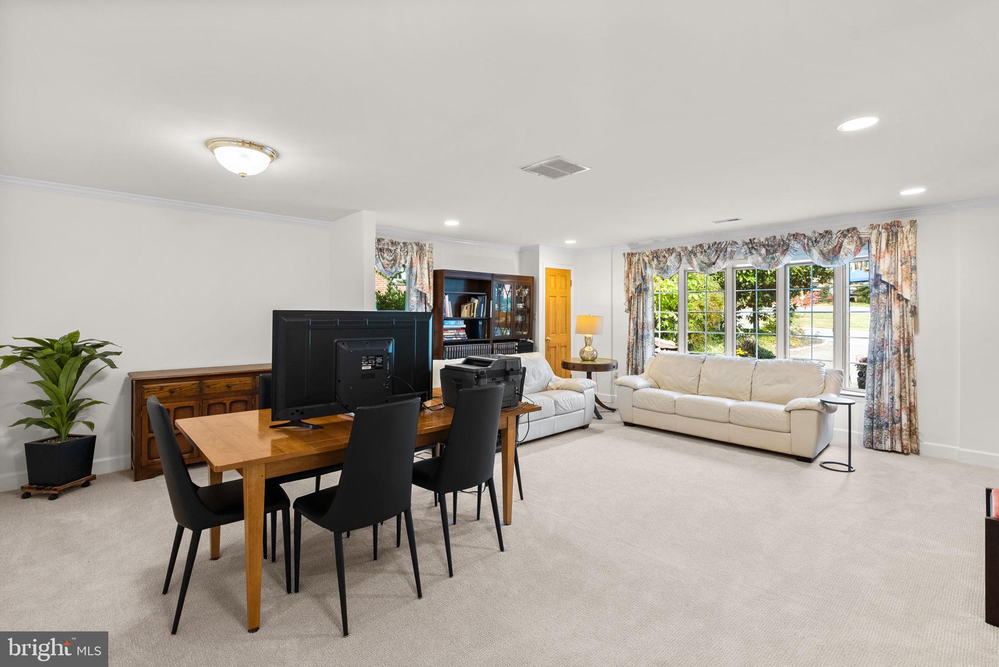 COLLEGE HEIGHTS ESTATES - Residential