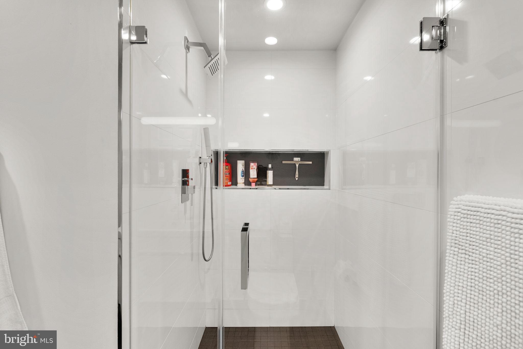 COLLEGE HEIGHTS ESTATES - Residential