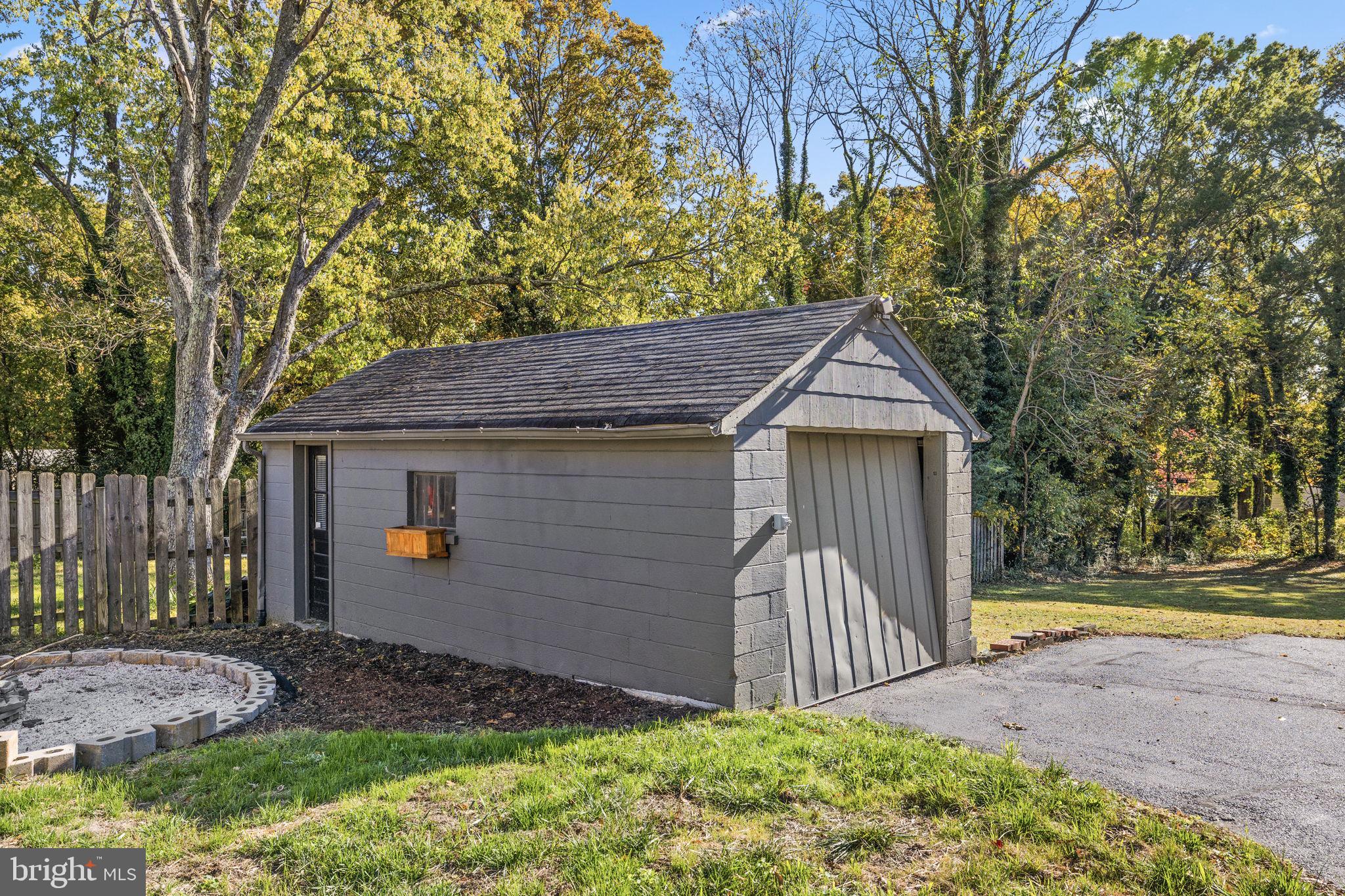 DILLARD - Residential