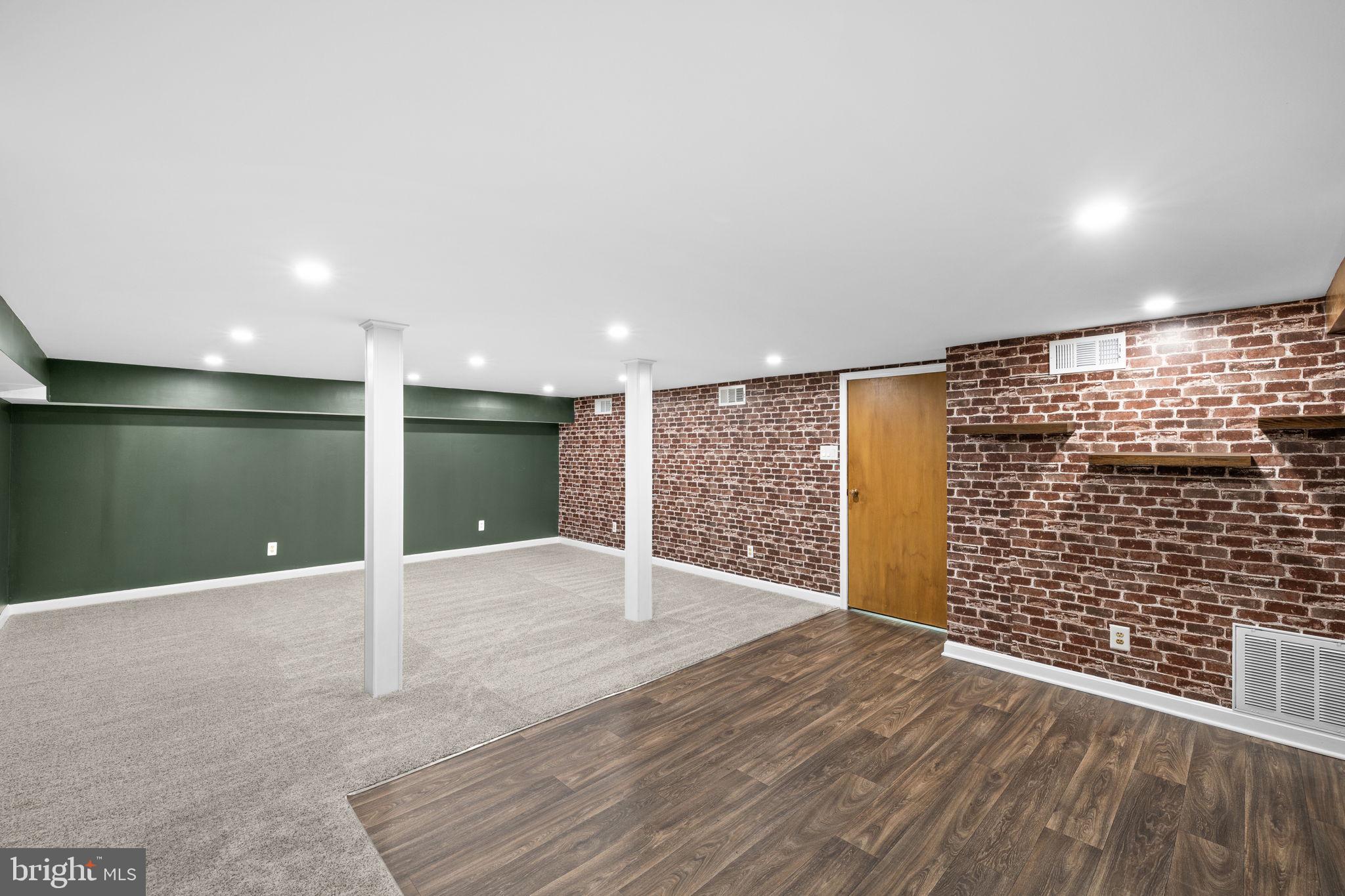 DILLARD - Residential