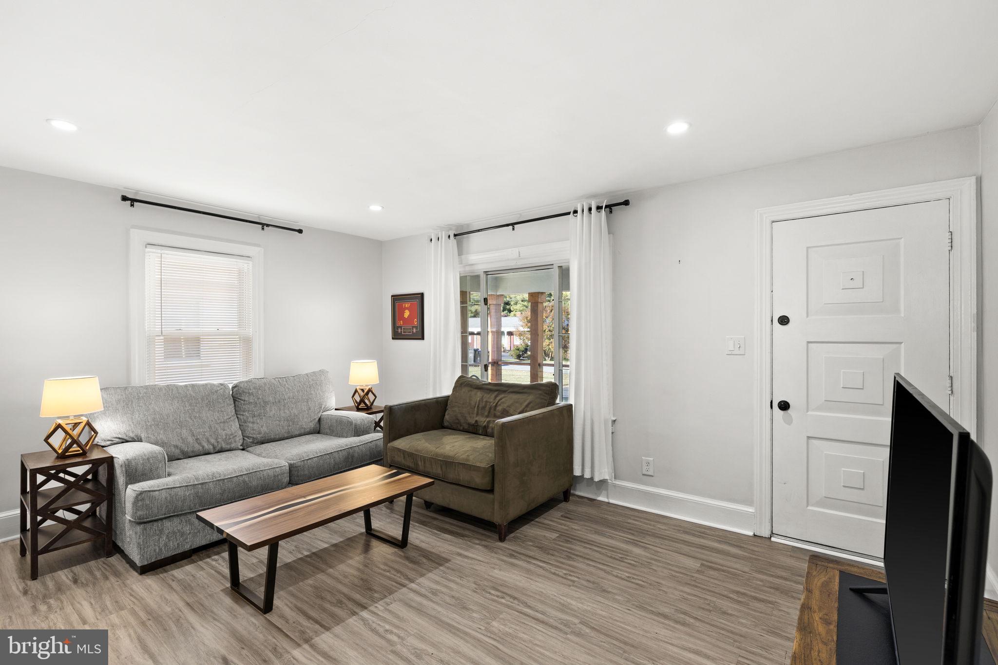 226 HILLCREST DRIVE