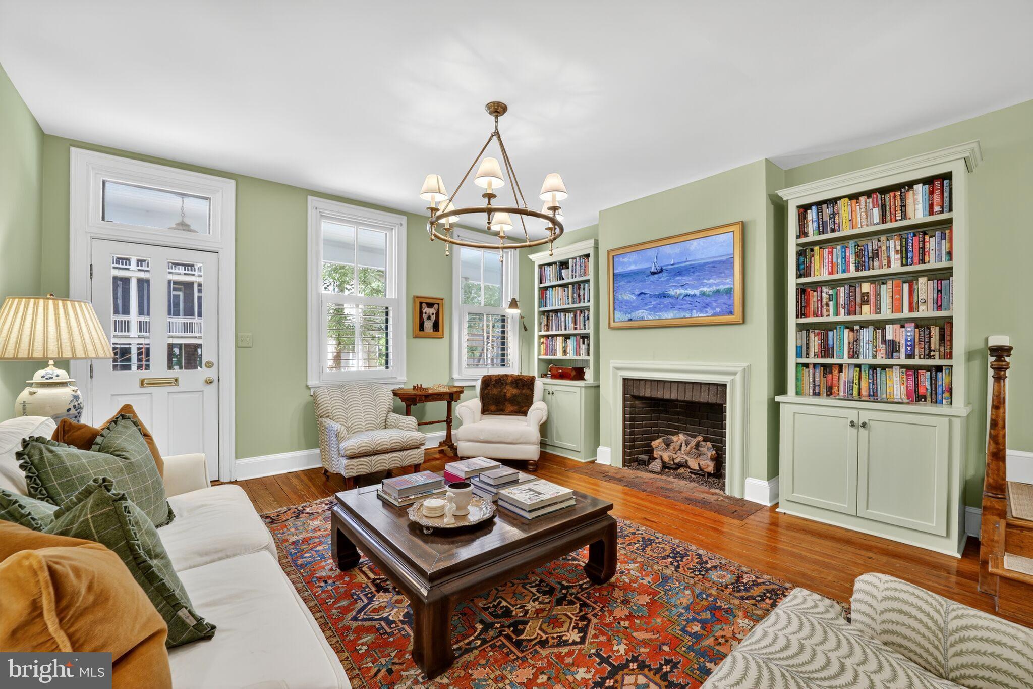 HISTORIC DISTRICT - Residential