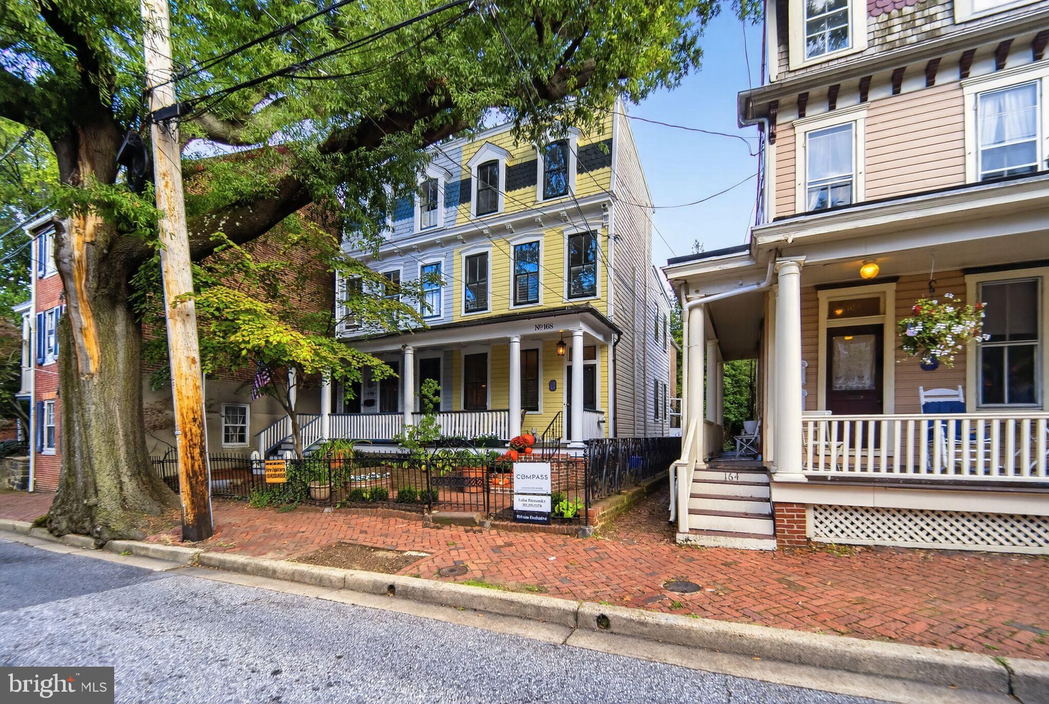HISTORIC DISTRICT - Residential