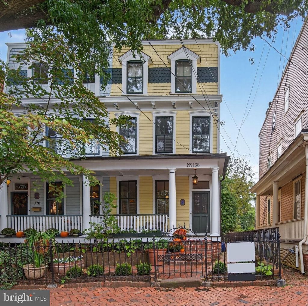 Photo of 168 Green Street, ANNAPOLIS, MD 21401 (MLS # MDAA2128222)