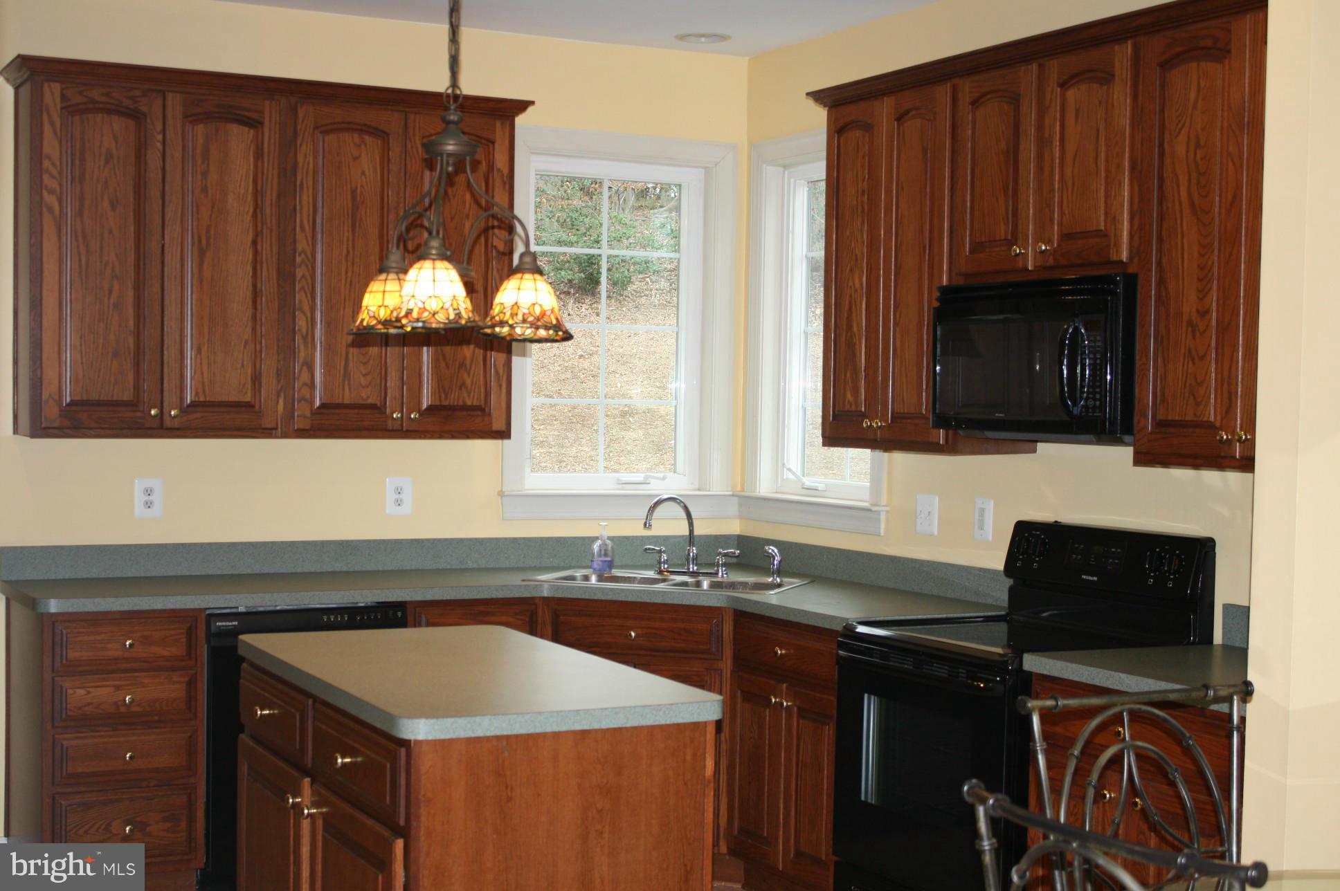 ACADEMY HILLS - Residential