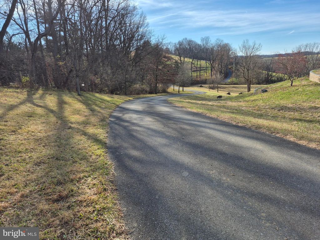 Photo of 5 Triblers Ford Lane, WEST CHESTER, PA 19382 (MLS # PACT2115914)