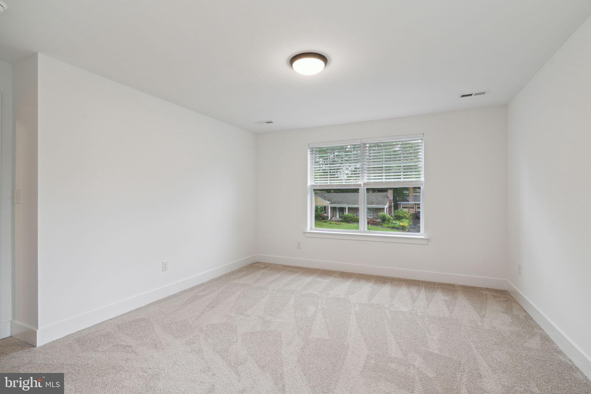 HIGHLAND FARMS - Residential