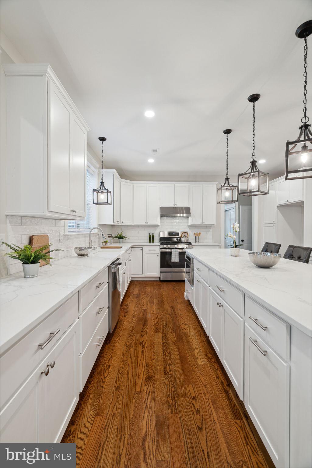 HIGHLAND FARMS - Residential