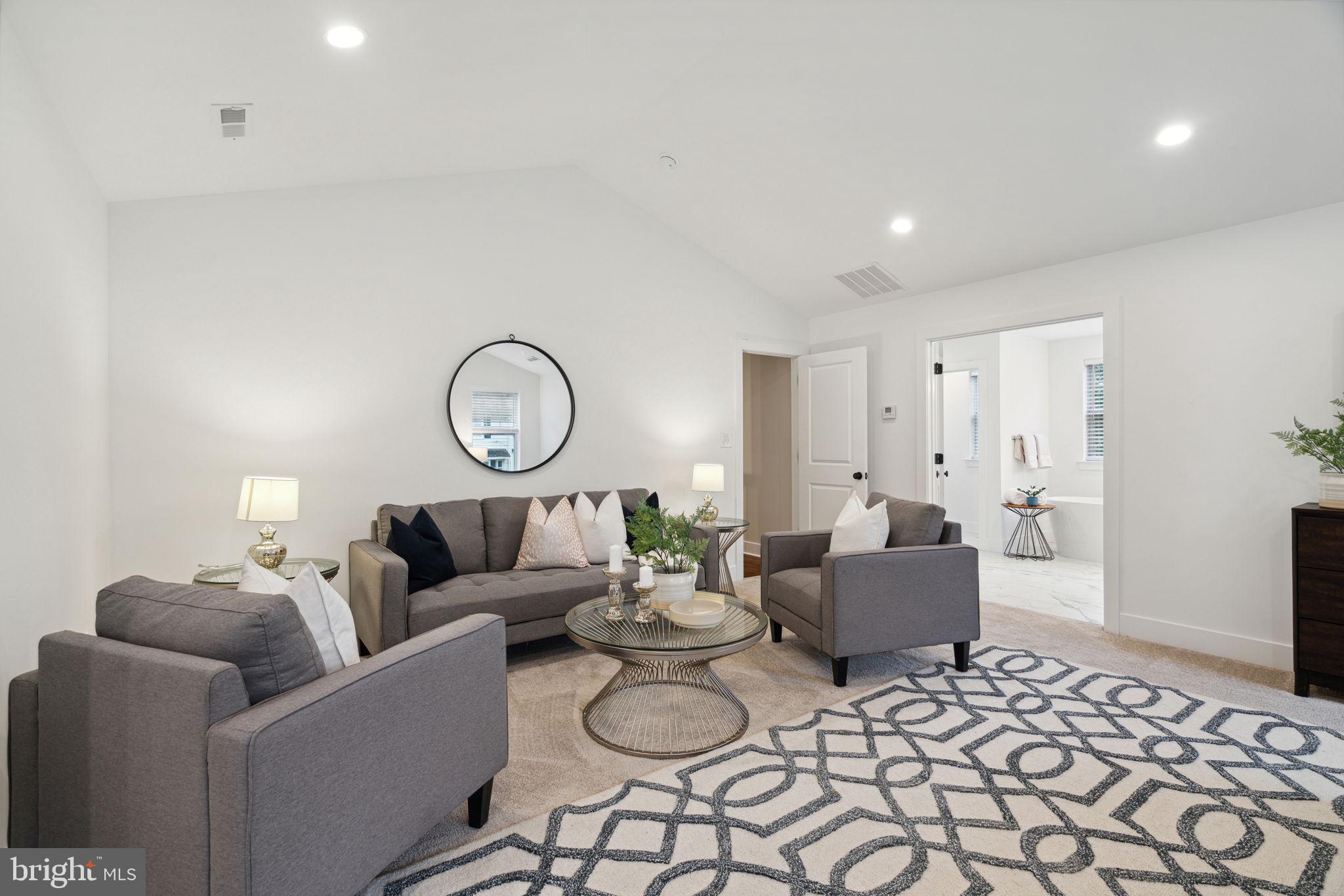 HIGHLAND FARMS - Residential