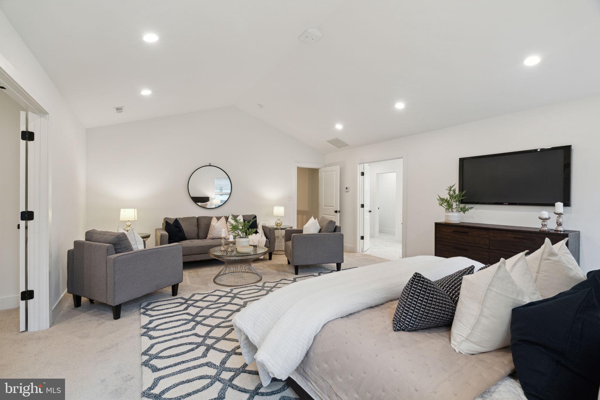 HIGHLAND FARMS - Residential