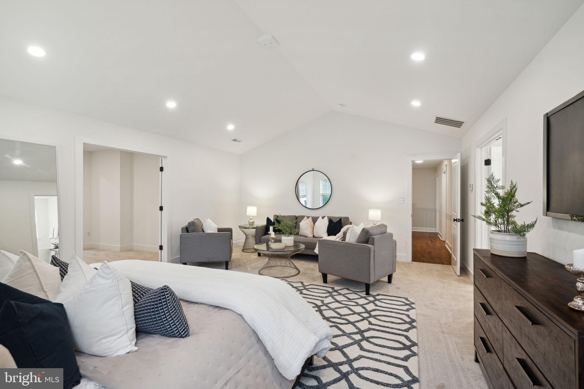 HIGHLAND FARMS - Residential