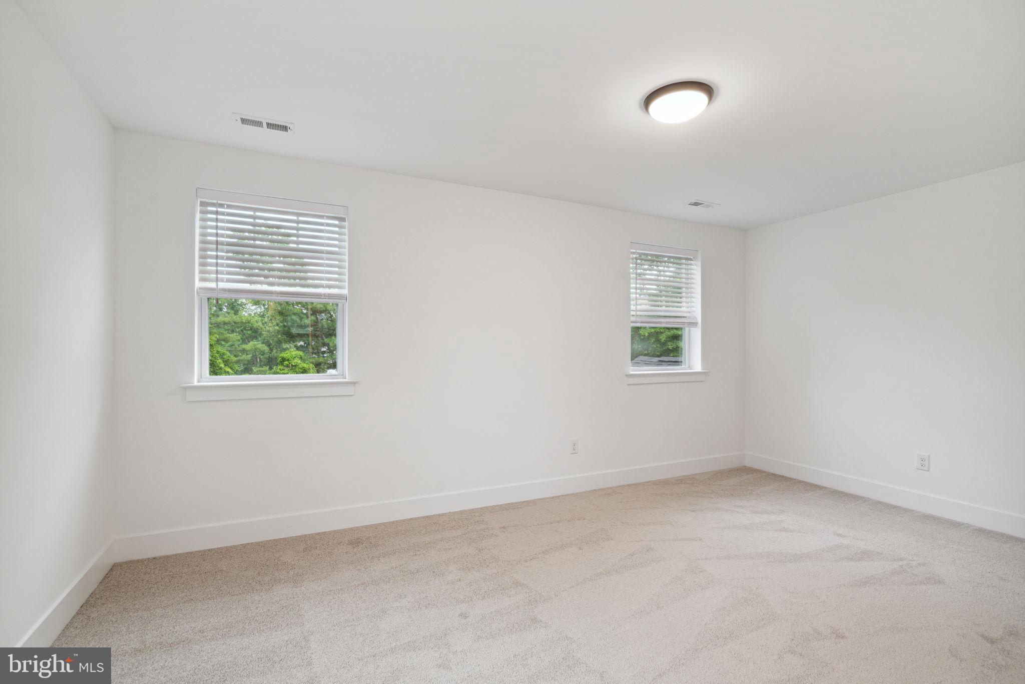 HIGHLAND FARMS - Residential