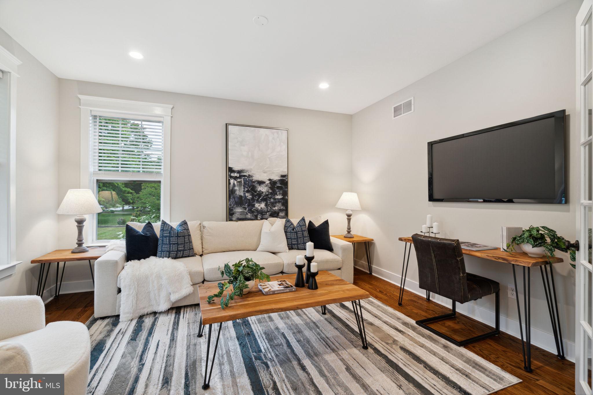 HIGHLAND FARMS - Residential