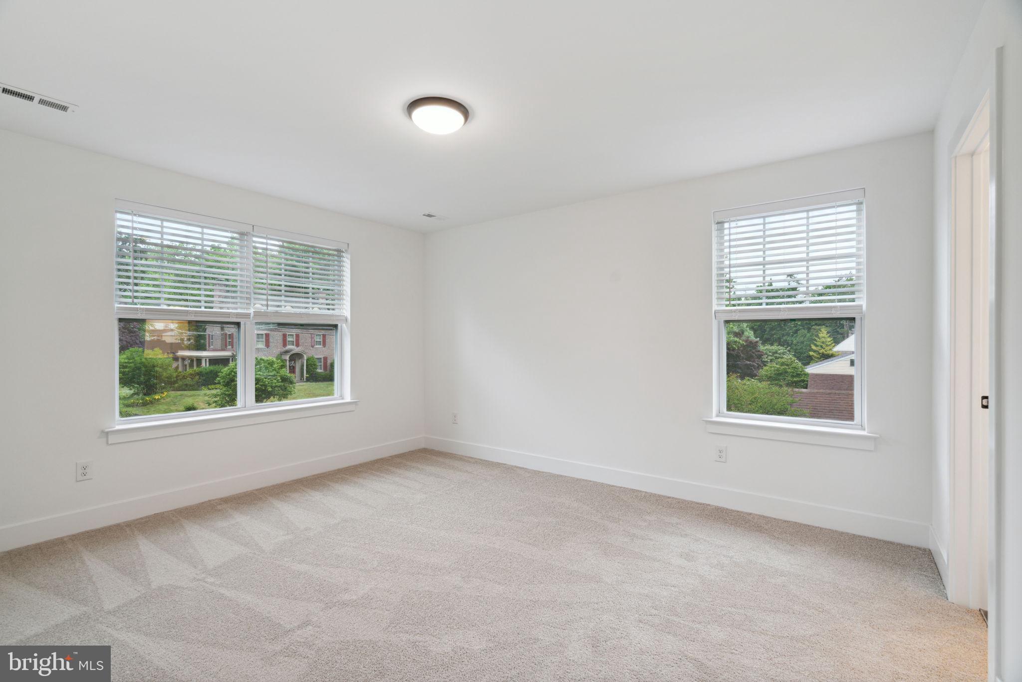 HIGHLAND FARMS - Residential