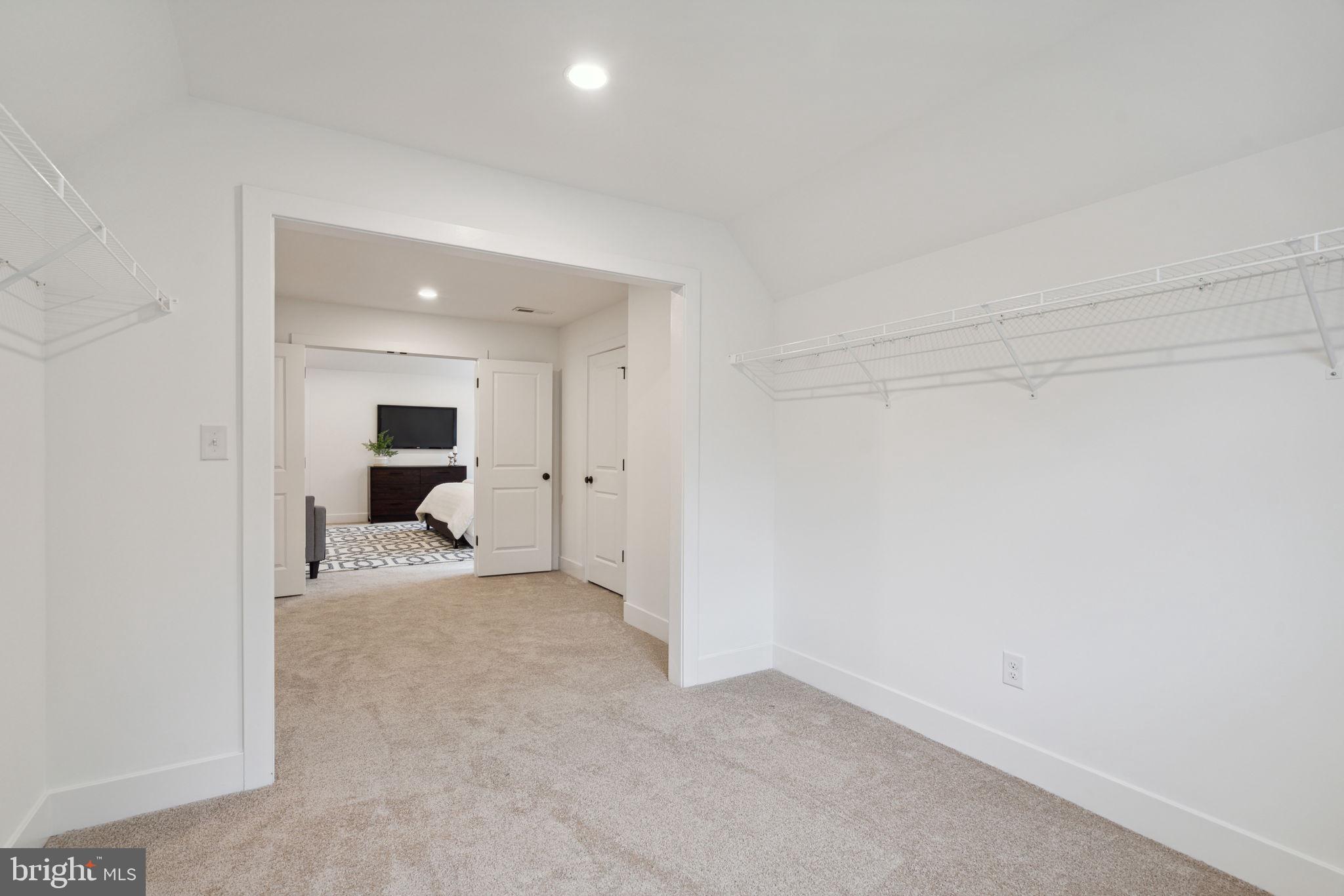 HIGHLAND FARMS - Residential