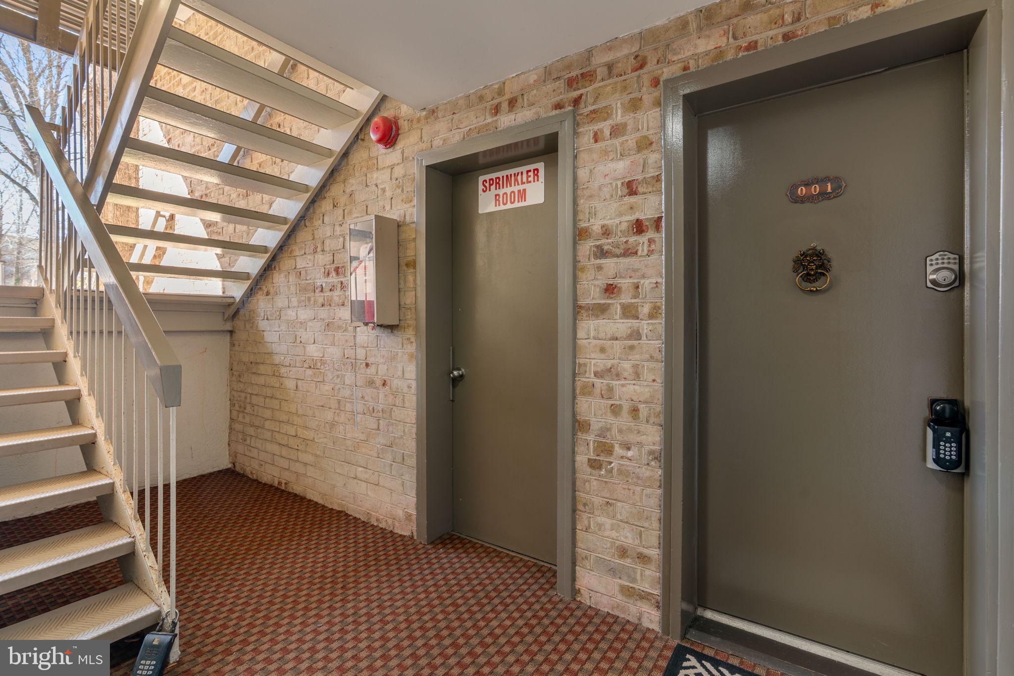 THE COVE - Residential