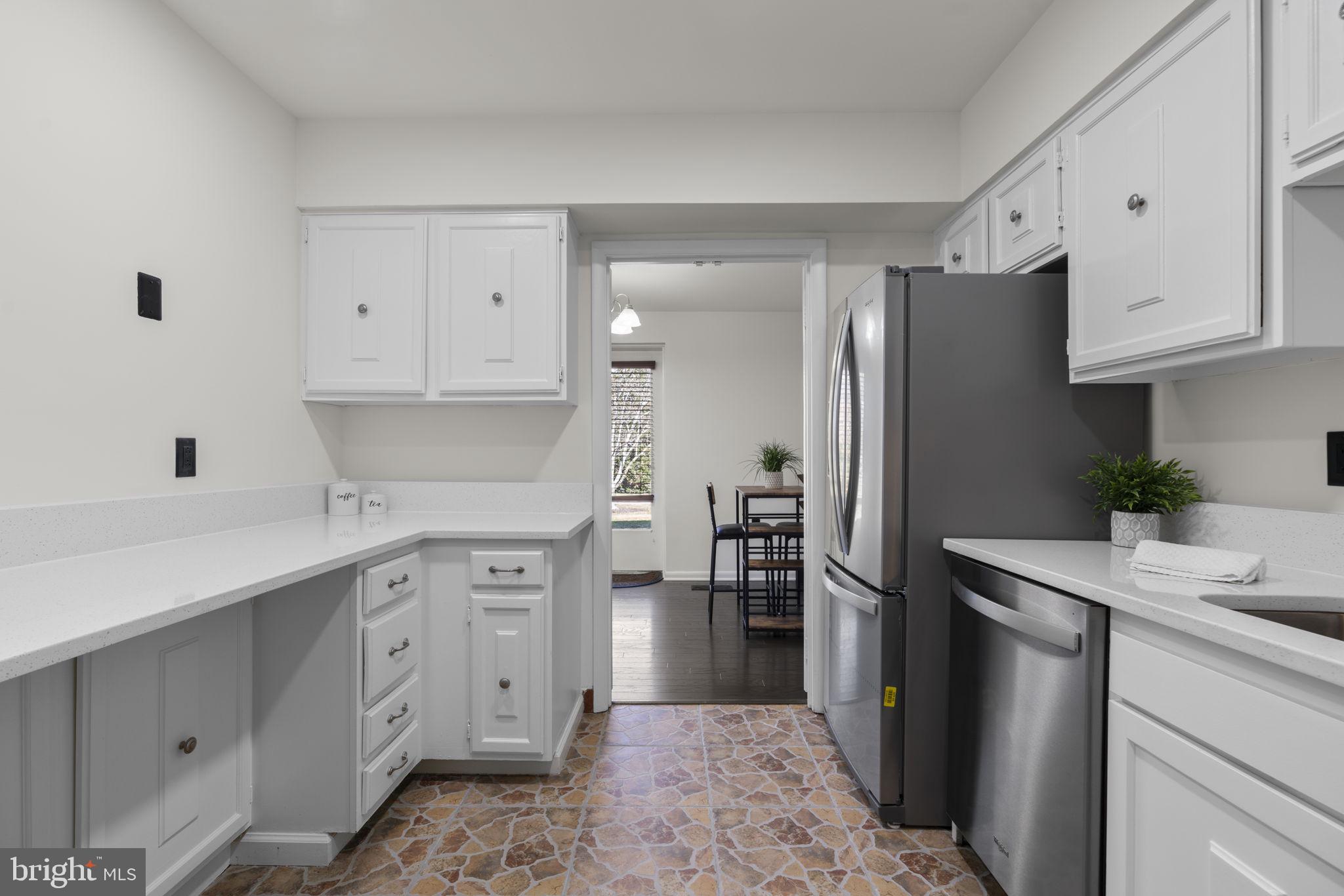 THE COVE - Residential