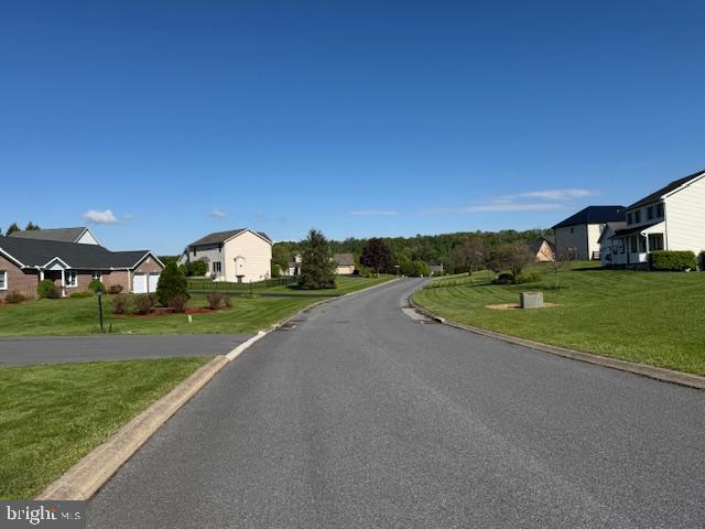 ROLLING HILLS ESTATES - Residential
