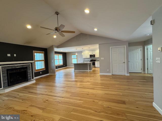 ROLLING HILLS ESTATES - Residential