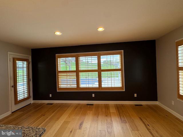 ROLLING HILLS ESTATES - Residential