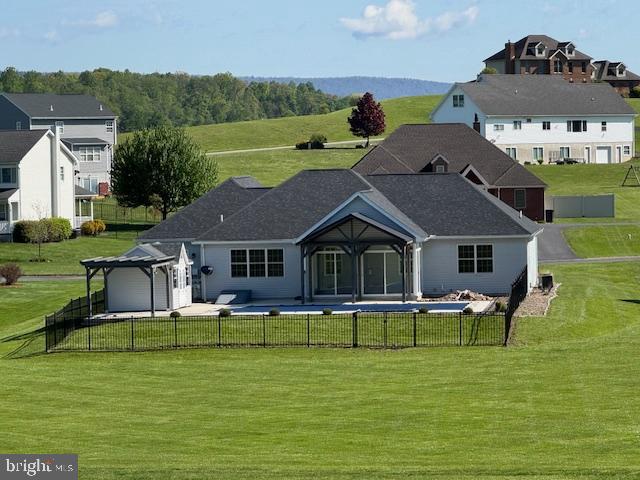 ROLLING HILLS ESTATES - Residential