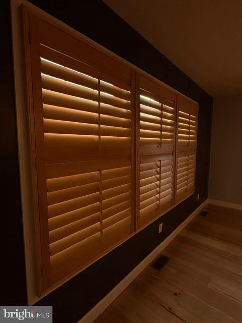 ROLLING HILLS ESTATES - Residential