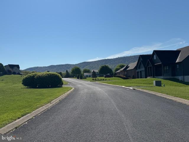 ROLLING HILLS ESTATES - Residential