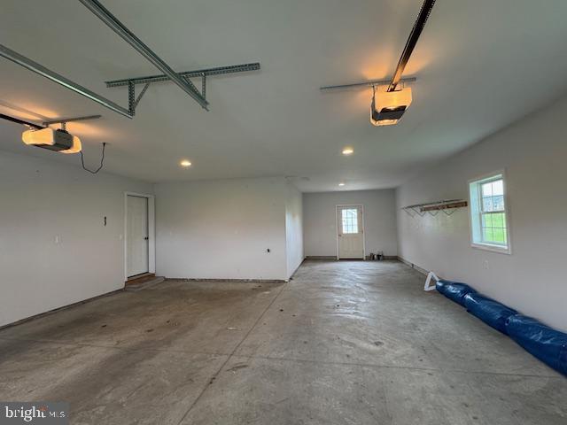 ROLLING HILLS ESTATES - Residential