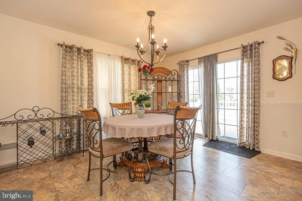 Salisbury, Maryland 21801, United States, 3 Bedrooms Bedrooms, ,2 BathroomsBathrooms,Residential,Contingent,147186