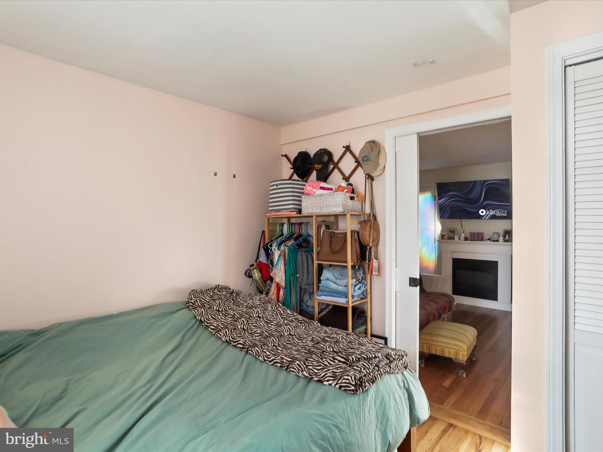 TOWN OF ROMNEY - Residential