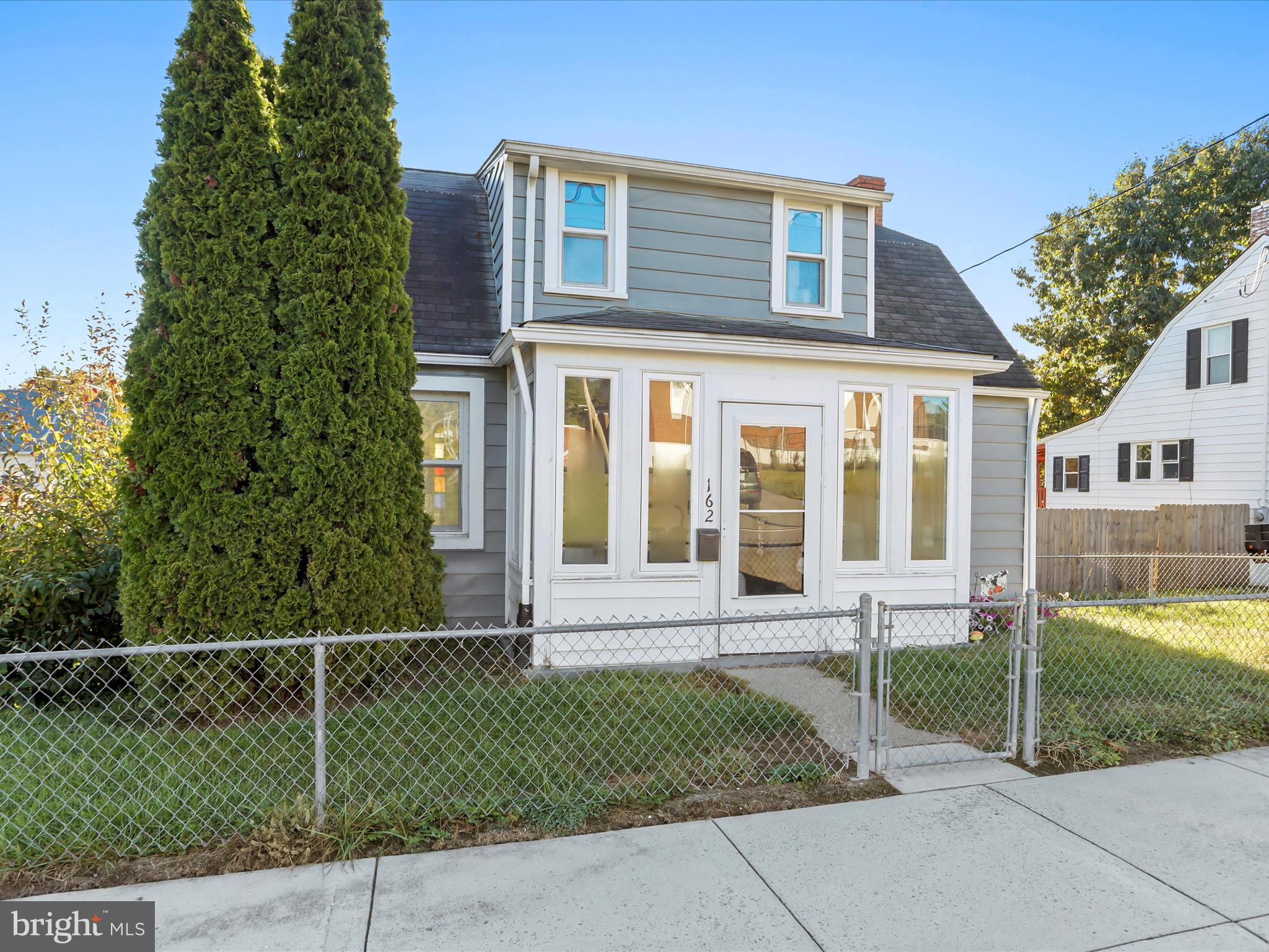 TOWN OF ROMNEY - Residential