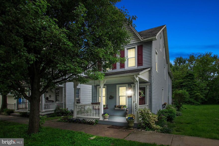 $5,000.00 Seller offered closing help for Buyer. Charming renovated historic home centrally located in downtown provides easy walk to all of the activities and amenities of in town living. Large private fenced rear yards offers endless opportunities for addition to home (perhaps you would like a main level master suite) along with plenty of space for gardening/entertaining in the cozy "pub shed".  Notice much of the original charm in the home with modern bathrooms and kitchen, setting the stage for a decorators imagination to capture the setting with so many options. Come visit and enjoy!