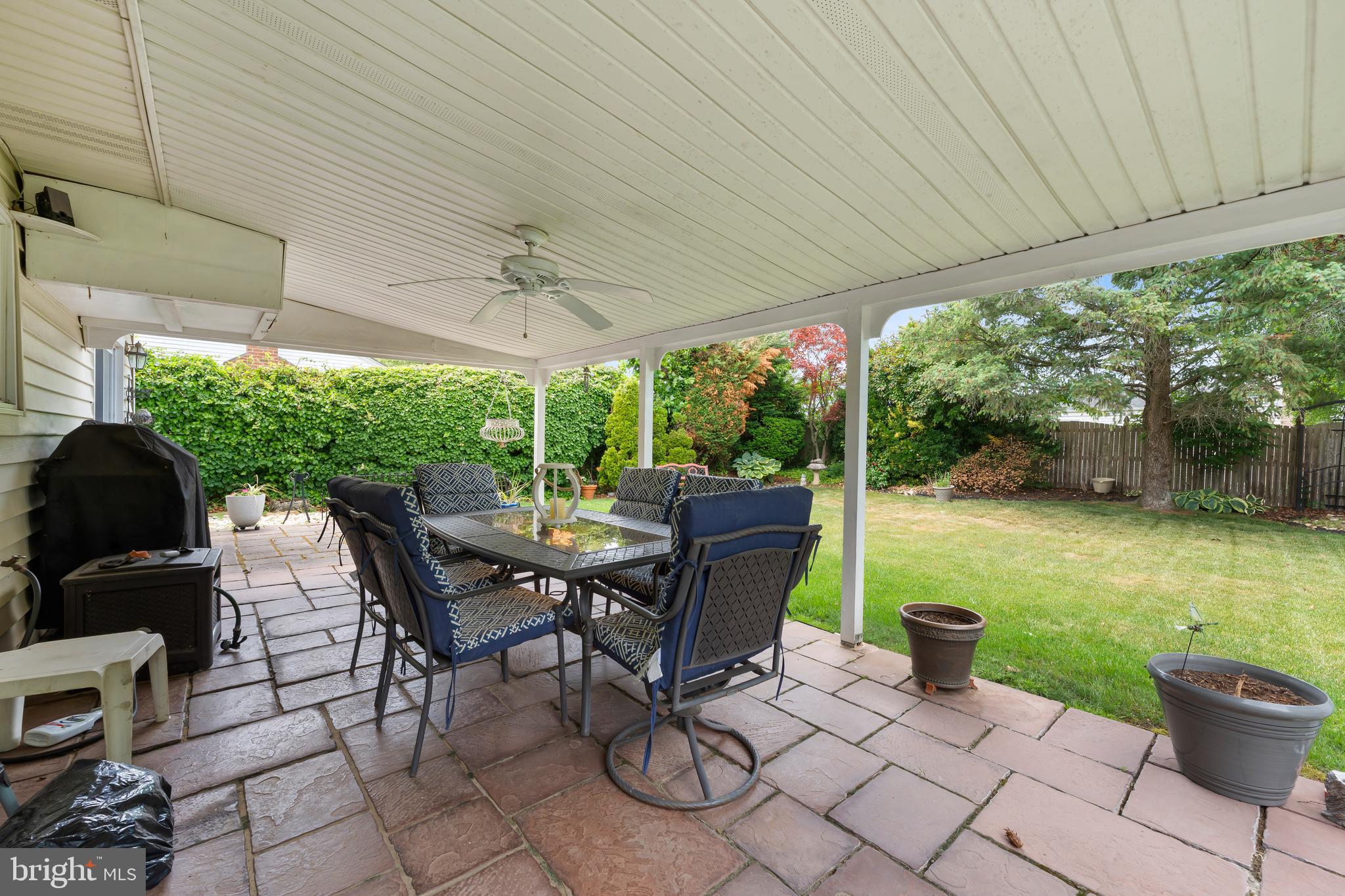 WOODRIDGE EAST - Residential