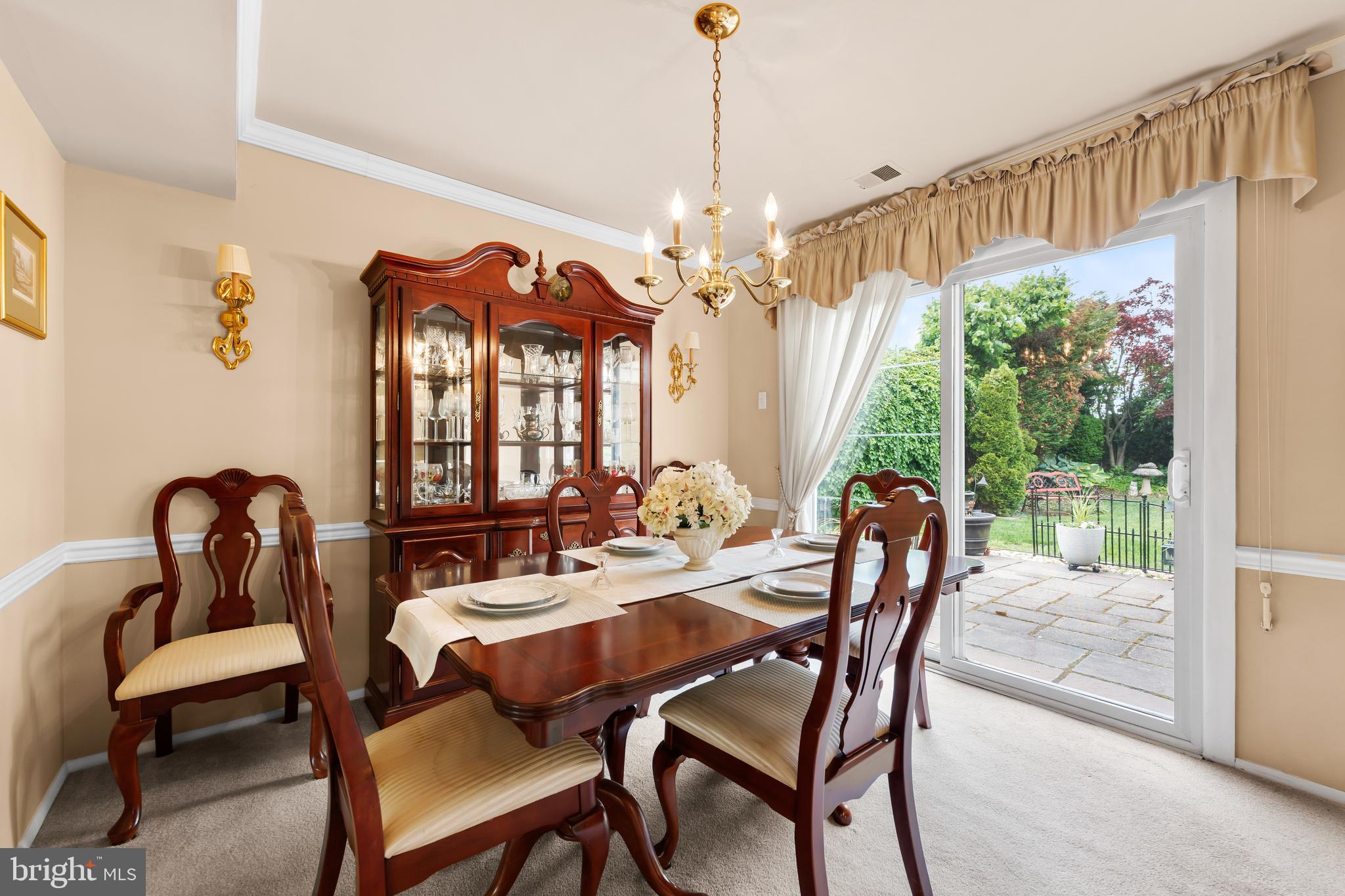 WOODRIDGE EAST - Residential