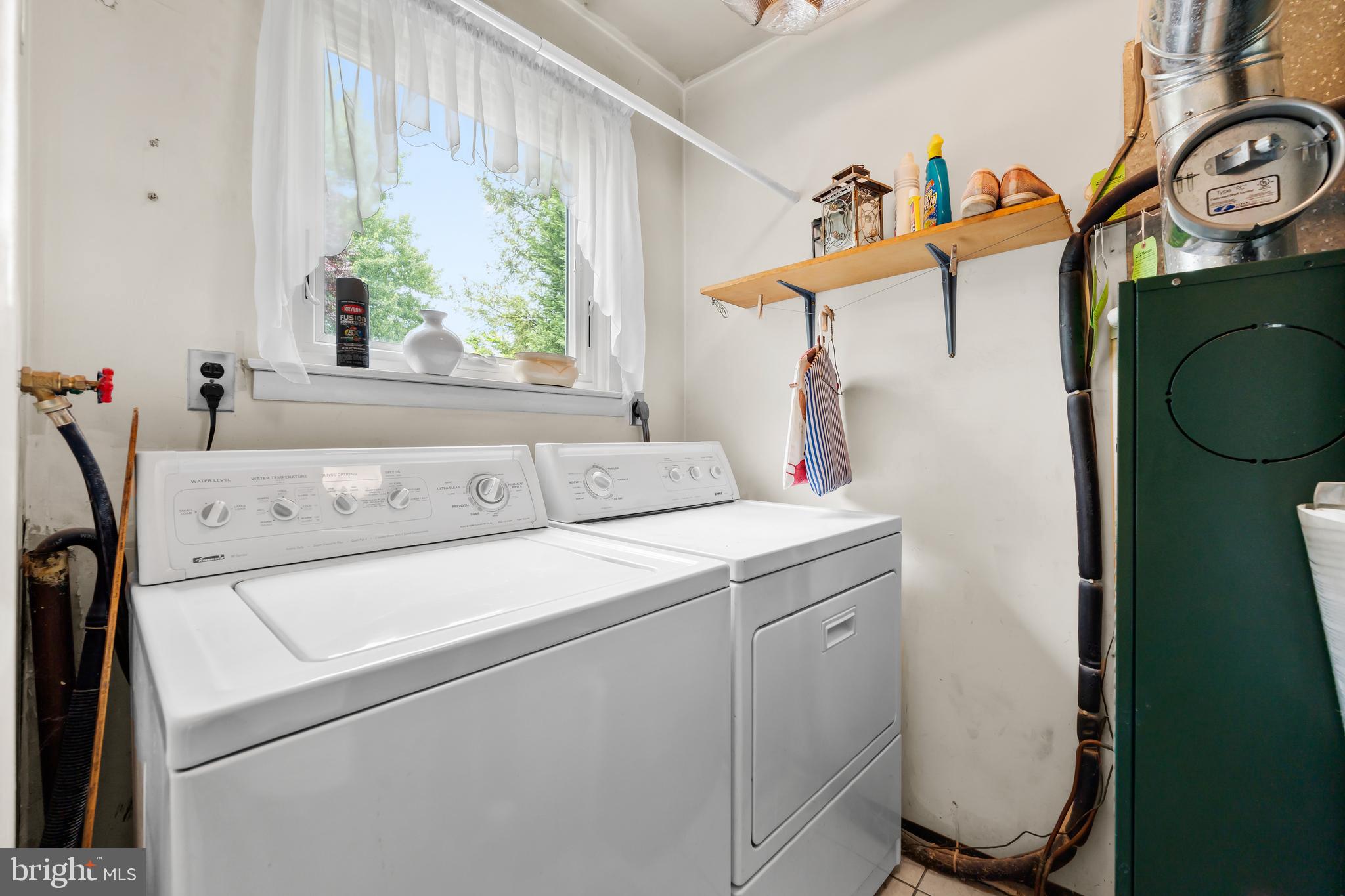 WOODRIDGE EAST - Residential